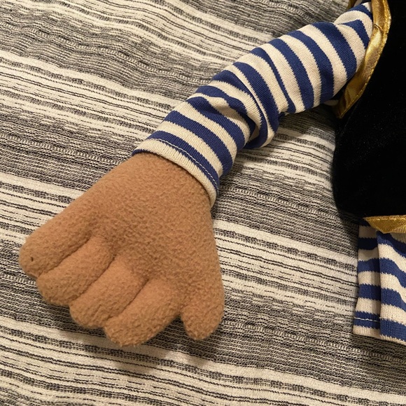 Melissa & Doug Pirate Hand Puppet Barnacle Bart Pretend Play Plush No Stick - Picture 4 of 11